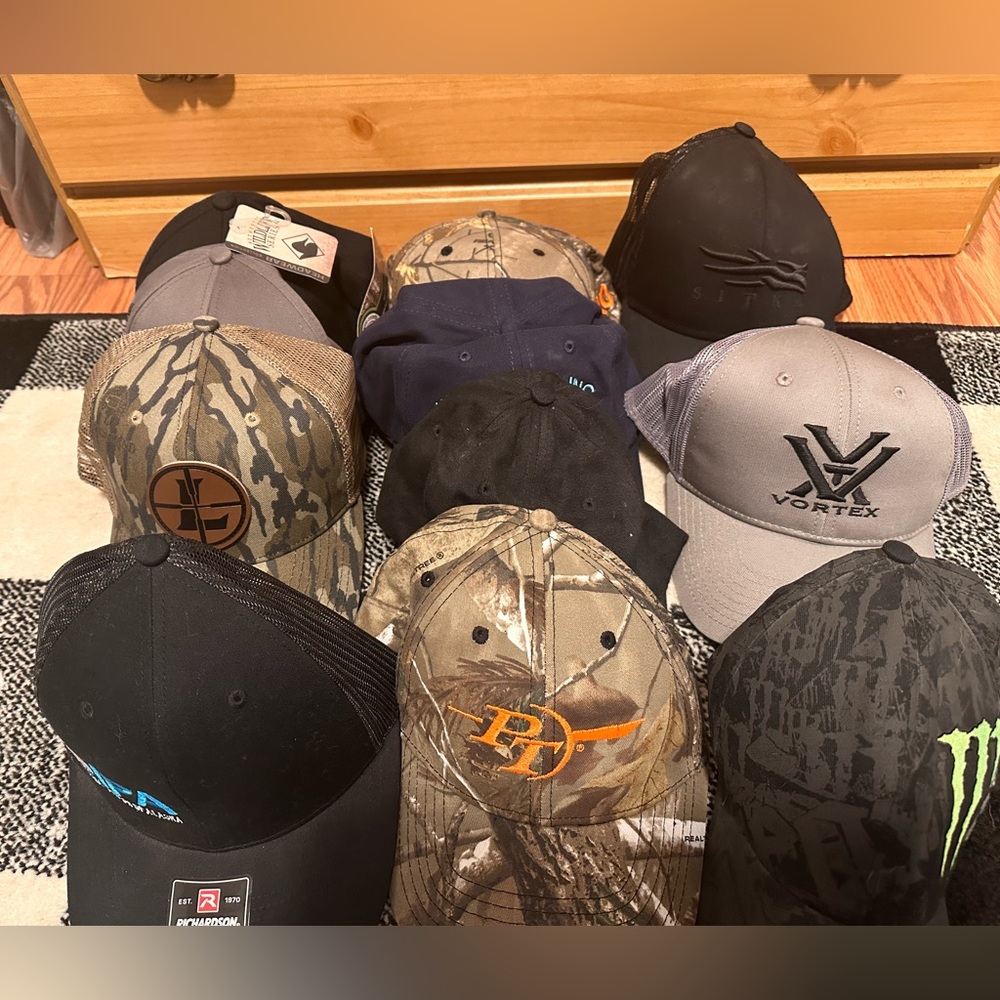 Hat Lot - 11 hats
